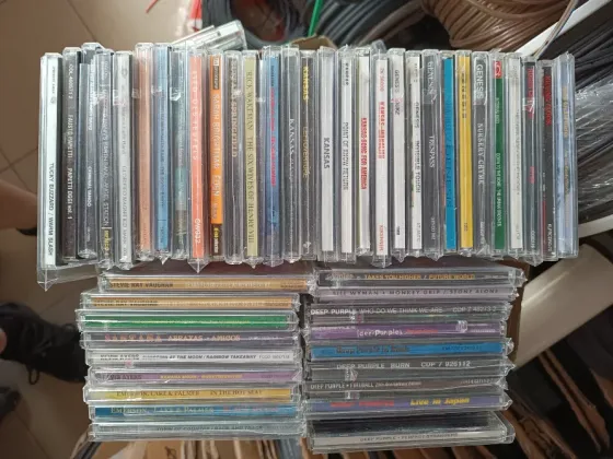 Продам CD диски. Донецк