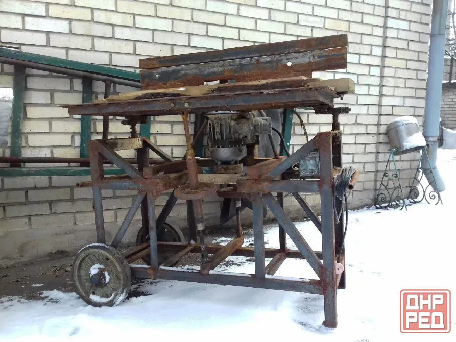 Фрезерный вертикальный станок, с регулировкой Донецк - изображение 1