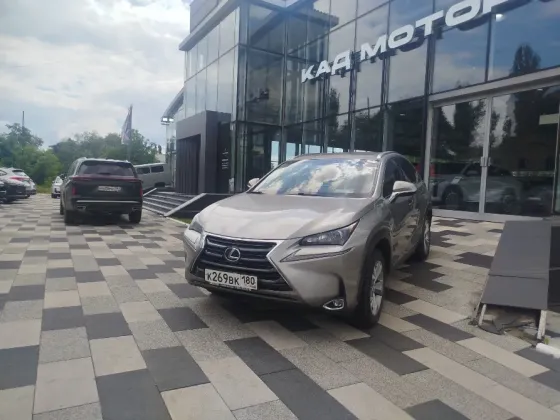 LEXUS NX200 Донецк