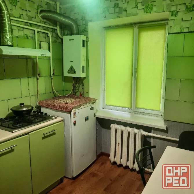 Текстильщик, 2к. кв-ра, хорошая, остановка "Гараж", 1/4 Донецк - изображение 1