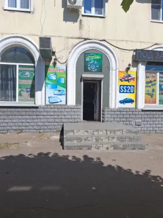 Аренда помещения 90 ка.м. ул.Ленина,84 Макеевка