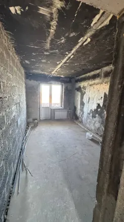 Продам 3 к кв-ру в Центральном р-не, ор. Гуси-лебеди! Мариуполь