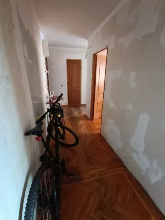 3-к. квартира, 66,3 м², 6/9 эт. Цирк. От собственника! Донецк