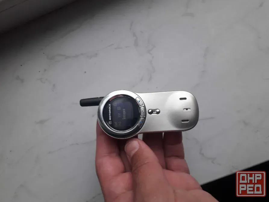 Motorola V70 (без вскрытий) + аккумулятор+зарядное(оригинал) Донецк - изображение 3