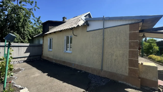 Продам 1/2 дома на 29 шахте Донецк