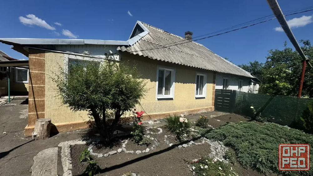 Продам 1/2 дома на 29 шахте Донецк - изображение 1