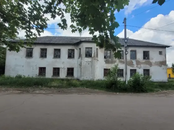 Продается здание в центре Шахтерска Шахтерск