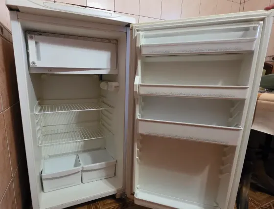Продам холодильник в рабочем состоянии Донецк