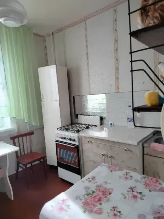 Продаю уютную однокомнатную квартиру Луганск