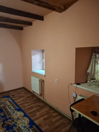 1ком дом Ленинский исполком.ул.Чикирисова 50 Донецк