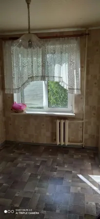 Продам 2-комнатную квартиру,Майский рынок Донецк