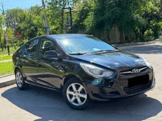 HYUNDAI SOLARIS Донецк