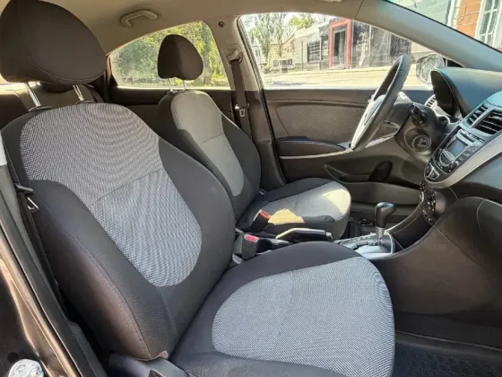 HYUNDAI SOLARIS Донецк