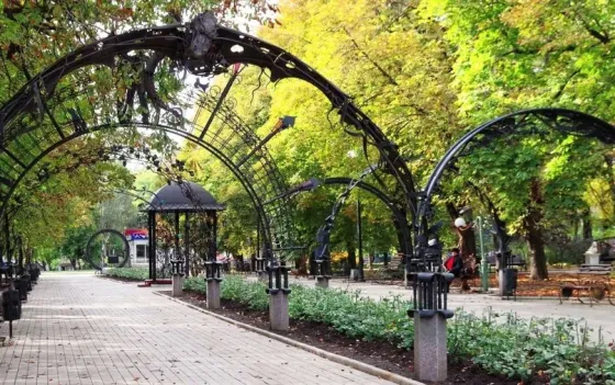 Двухкомнатная квартира в центре города Донецка. Донецк