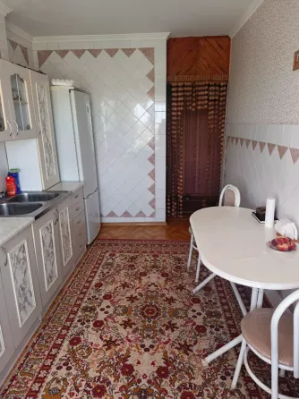 Продаётся -х комн.квартира 63,9 кв.м. Мариуполь