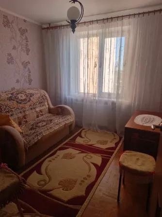 Продаётся -х комн.квартира 63,9 кв.м. Мариуполь