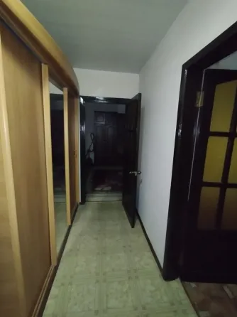 Продам 2 к.кв. на Октябрьской, 2эт. /6 эт., кирп.дом, разд. комнаты Донецк
