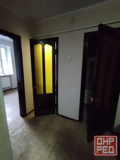 Продам 2 к.кв. на Октябрьской, 2эт. /6 эт., кирп.дом, разд. комнаты Донецк - изображение 5