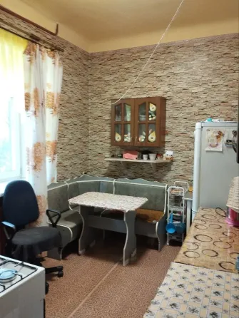 Продаётся 3х комнатная квартира в Калининском р-не, ул. Павших Коммунаров Донецк