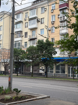 Срочная продажа сталинки в центре Донецк