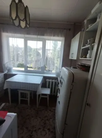Продам 2-х комн. кв., 3/5 эт., 46 м.кв. - Макеевка, квартал Химик, 1000 мелочей Макеевка