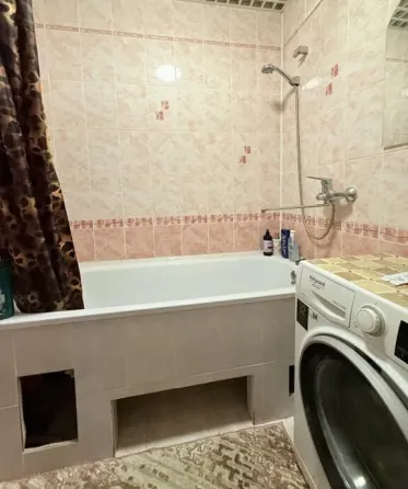 Сдам двухкомнатную квартиру Донецк