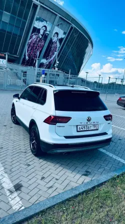 Продам Volkswagen Tiguan 2.0 TSI 4Motion, 2019 г. Донецк