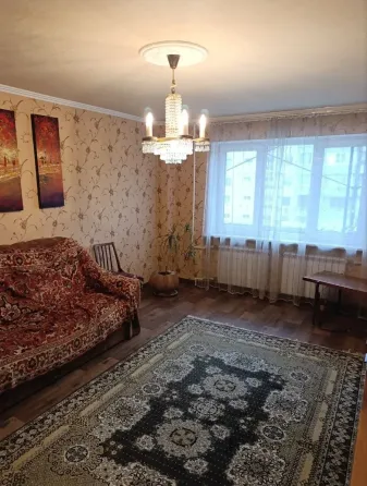 Продам 3-х комнатную квартиру в Центральном м-не Макеевка