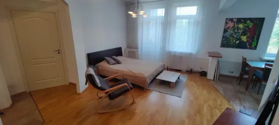 Сдам квартиру Петровский район 1к Донецк