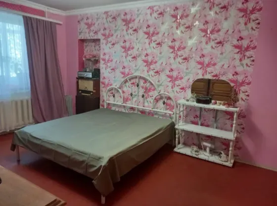 Продаётся -1к. кв., Генерала Антонова, рядом Крытый рынок/ Донбасс Арена Донецк