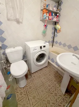 Продам Дом в Центре Макеевки Макеевка