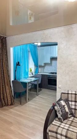 Сдам двухкомнатную квартиру Донецк
