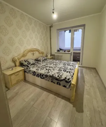 Продам 3-х комнатную квартиру на Зеленом Макеевка