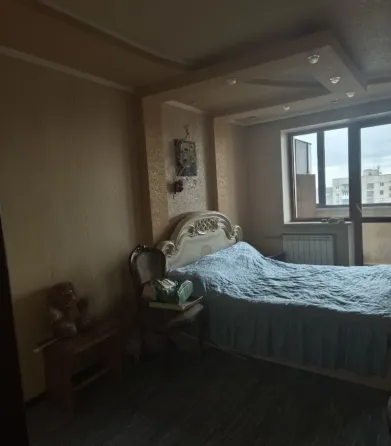 Продам 3-х комнатную квартиру на Зеленом Макеевка