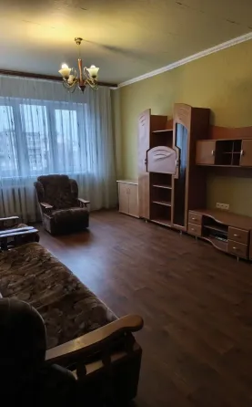 Продам 3-х комнатную квартиру на Зеленом в районе Танка Макеевка