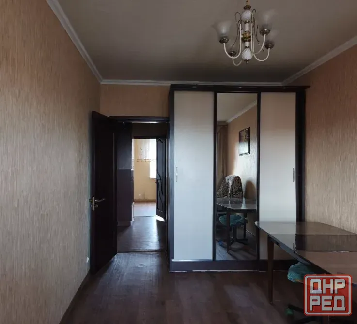 Продам 3-х комнатную квартиру на Зеленом в районе Танка Макеевка - изображение 3