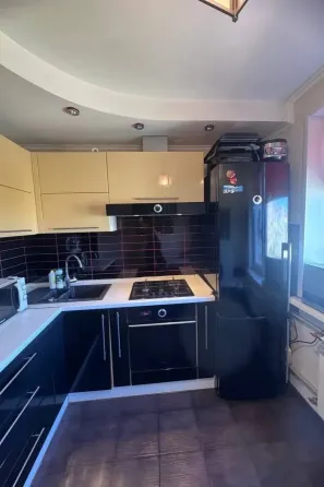 Продам 3-х комнатную квартиру в Центре Макеевки Макеевка