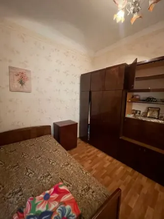 продажа квартиры в центра Харцызска Харцызск