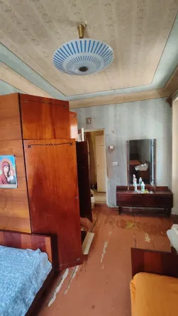 Продается 2 - х комнатная квартира, ориентир дк 21 съезда Донецк