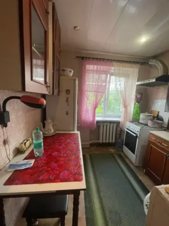 продажа квартиры в центре города Харцызска Харцызск
