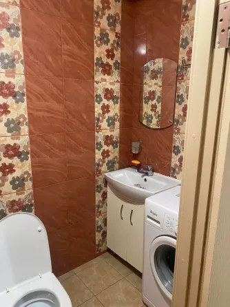 3-к квартира, 74 м2, 2/5 эт. Мариуполь