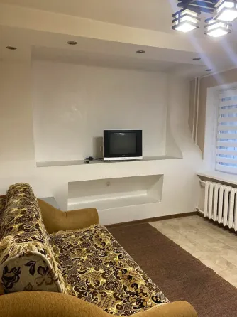 3-к квартира, 74 м2, 2/5 эт. Мариуполь