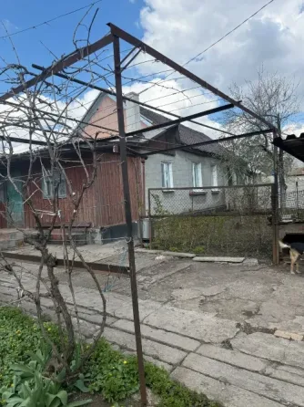 Продается пол дома (квартира на земле), ул. Горняков Донецк