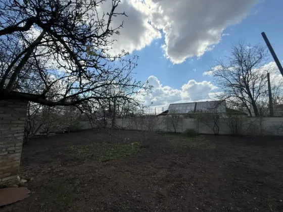 Продается пол дома (квартира на земле), ул. Горняков Донецк
