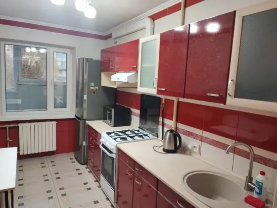 Сдам двухкомнатную квартиру Донецк