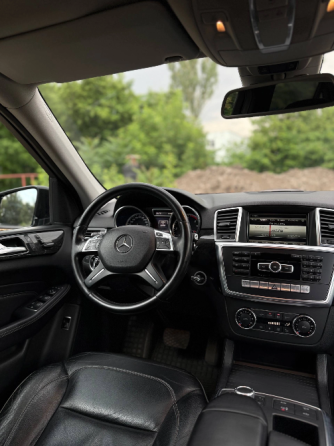 Продам Mercedes ml350 Донецк