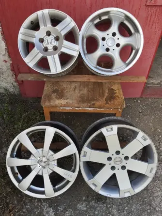 Продам диски оригинальные Енакиево
