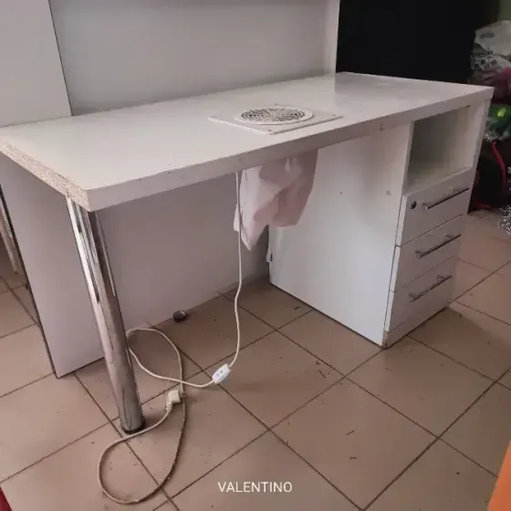 Стол маникюрный Макеевка