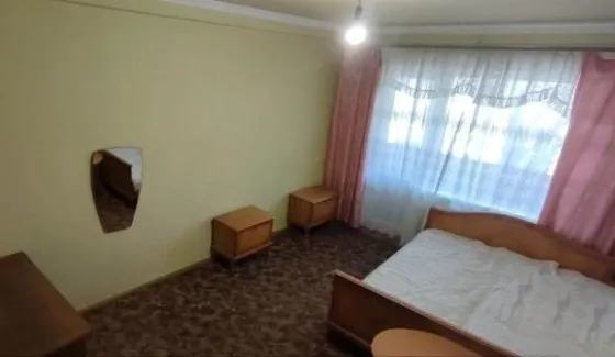 Продам 1к.кв. Ленинский р-н. мкр. Боссе. Ориентир Рынок Боссе. ул Пухова. Донецк