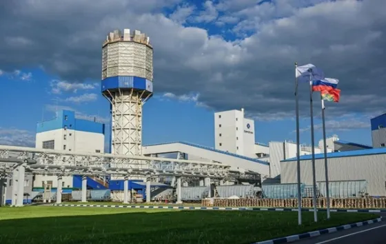 При этом истиный, из Донских Донецк
